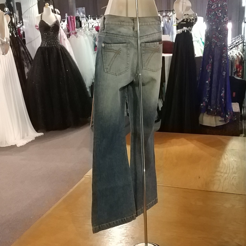 7 For All Mankind Low-Rise Jeans - Picture 4 of 8